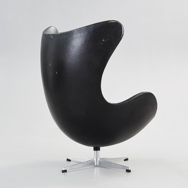 ARNE JACOBSEN, "Ägget", Fritz Hansen, Danmark, 1964.