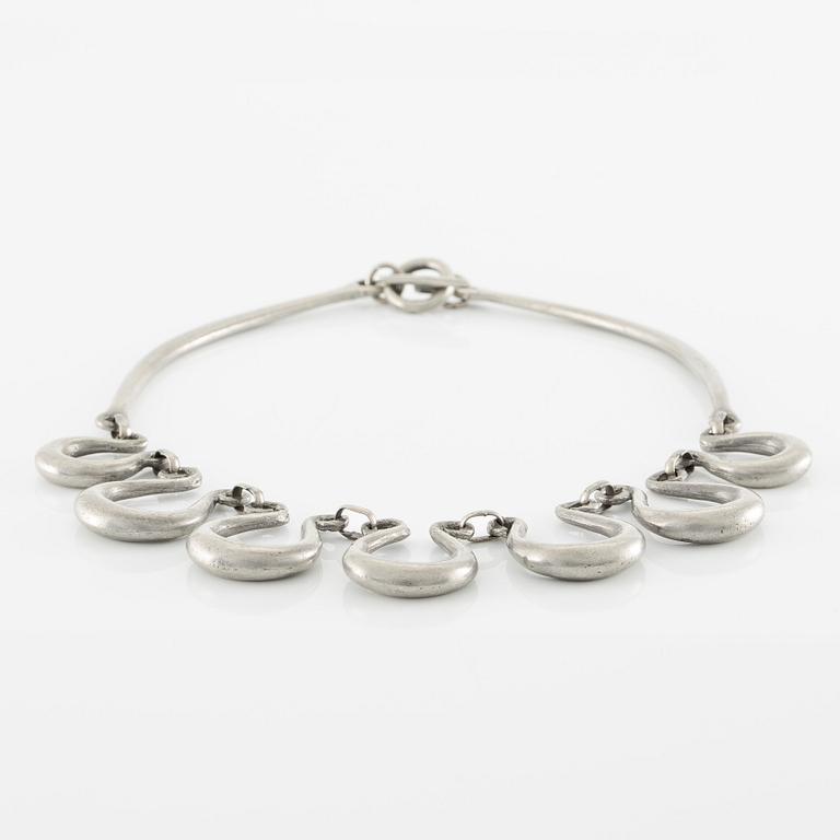 Estrid Ericson, Etruscan necklace, Svenskt Tenn.