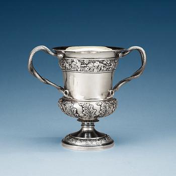 743. An English 19th century parcel-gilt cup, makers mark of Rebecca Emes och Edward Barnard I, London 1818.