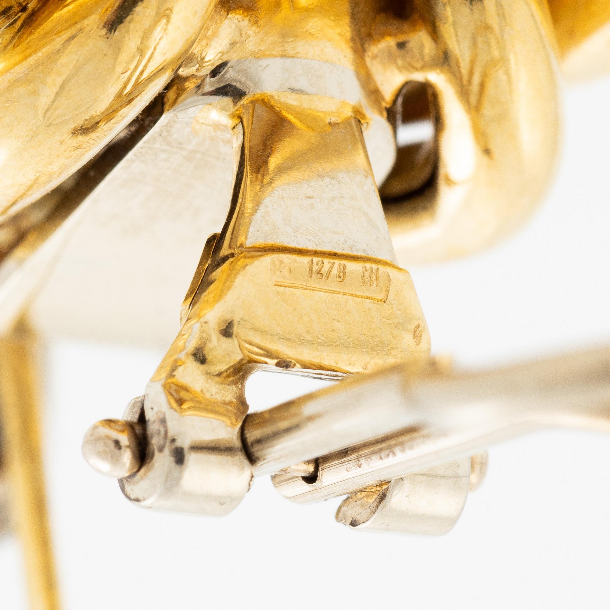 Earrings, 18K gold.