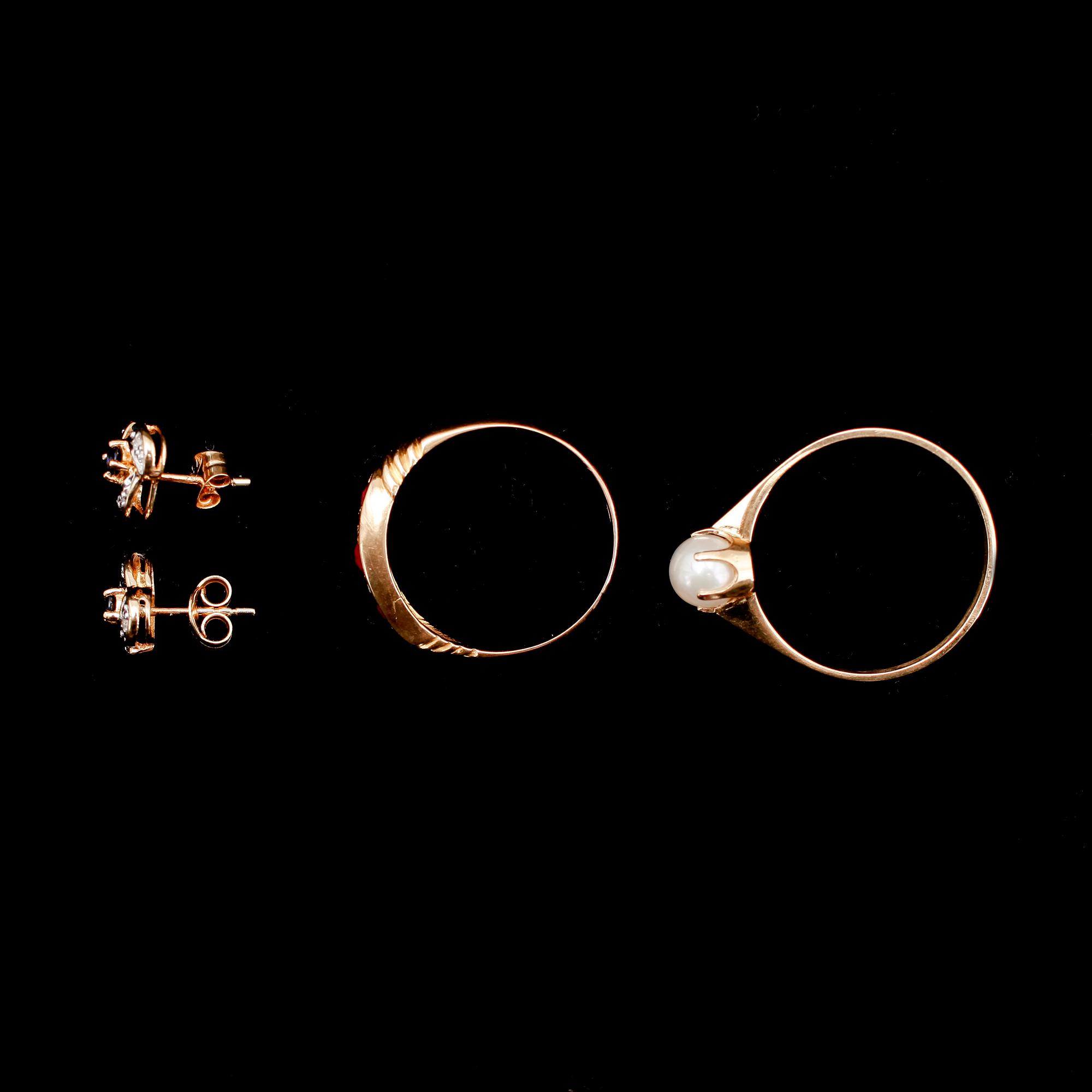 SMYCKEN, 3 del, 18 k guld.