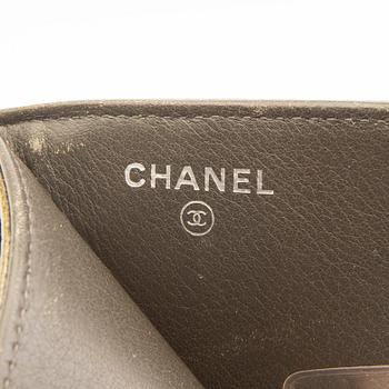 Chanel, cardholder.