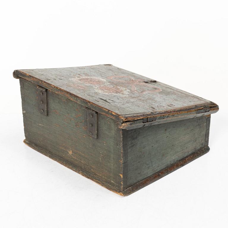 Engagement box, folk art, 17th-18th century.