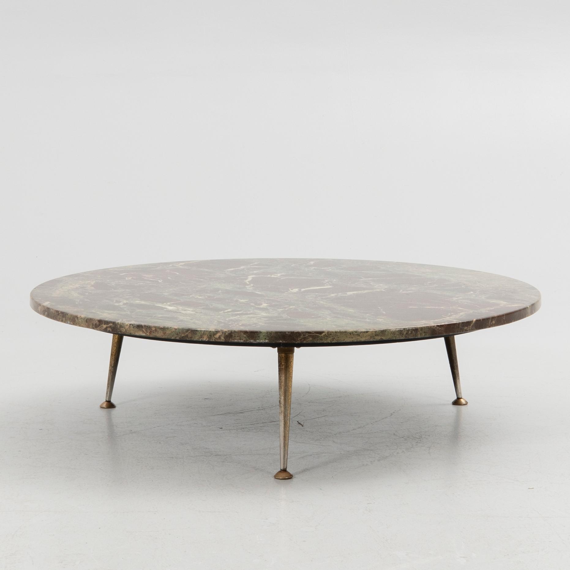 Coffee table, second half of the 20th century.