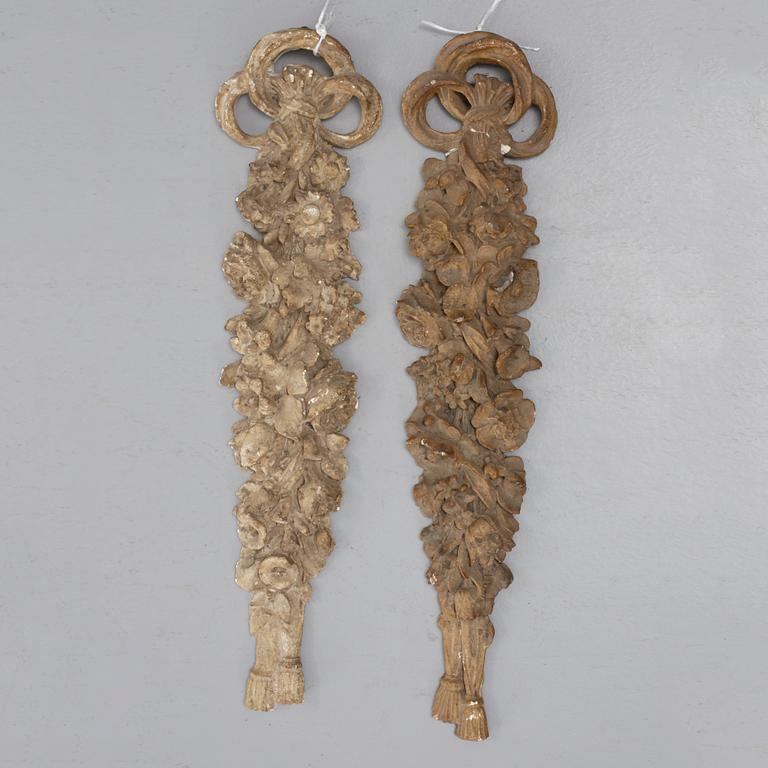 VÄGGORNAMENT, gustaviansk stil, 1900-tal.