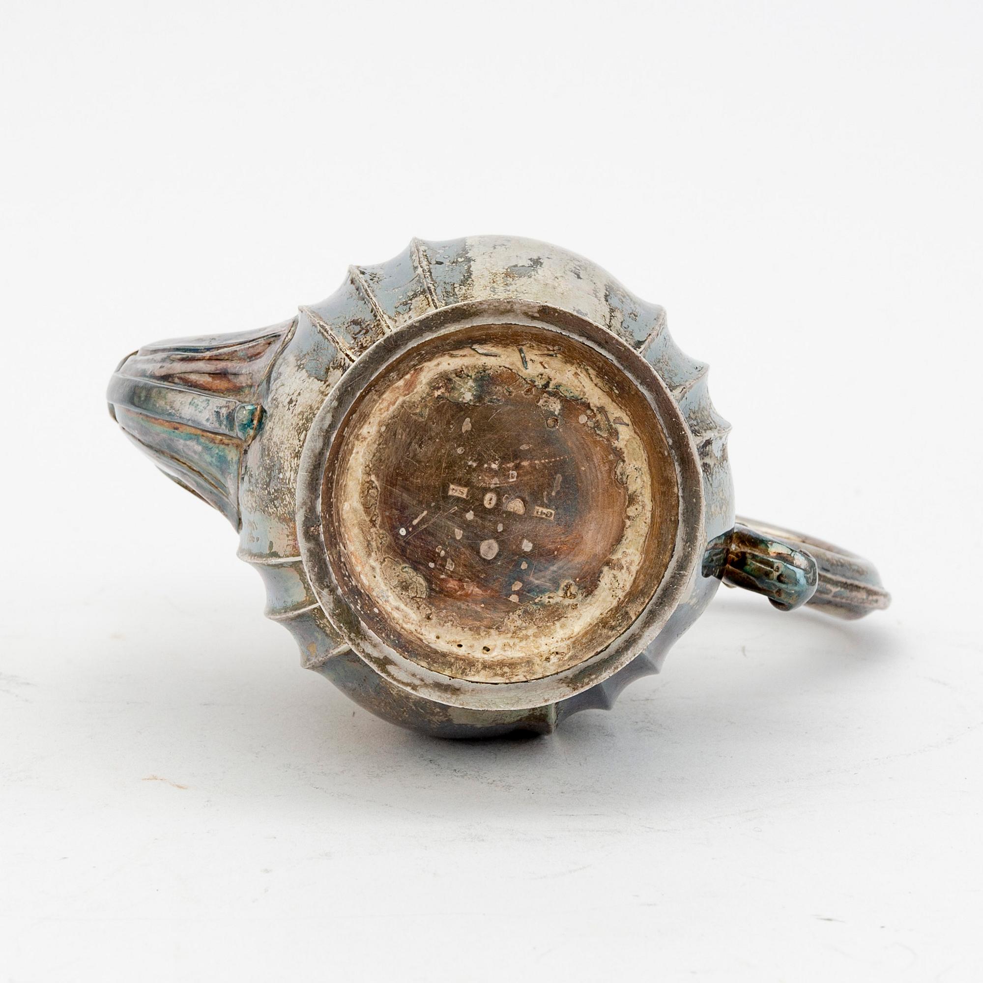 A Swedish 19th century sivler coffee pot mark of G Hagström Stockholm 1848, weight 250 grams.