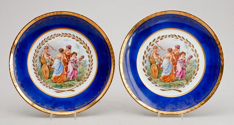 TALLRIKAR, 1 par, porslin, Royal Copenhagen, 1900-talets andra hälft.