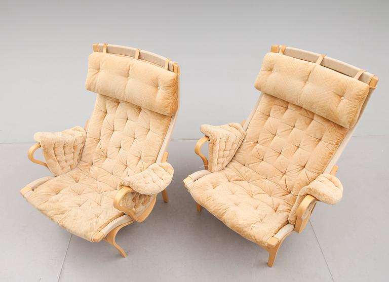 FÅTÖLJER, 1 par, "Pernilla", Bruno Mathsson, DUX, 1900-talets andra hälft.