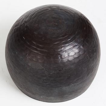 A drumbowl, Japan, Meiji (1868-1912). Mark to side.