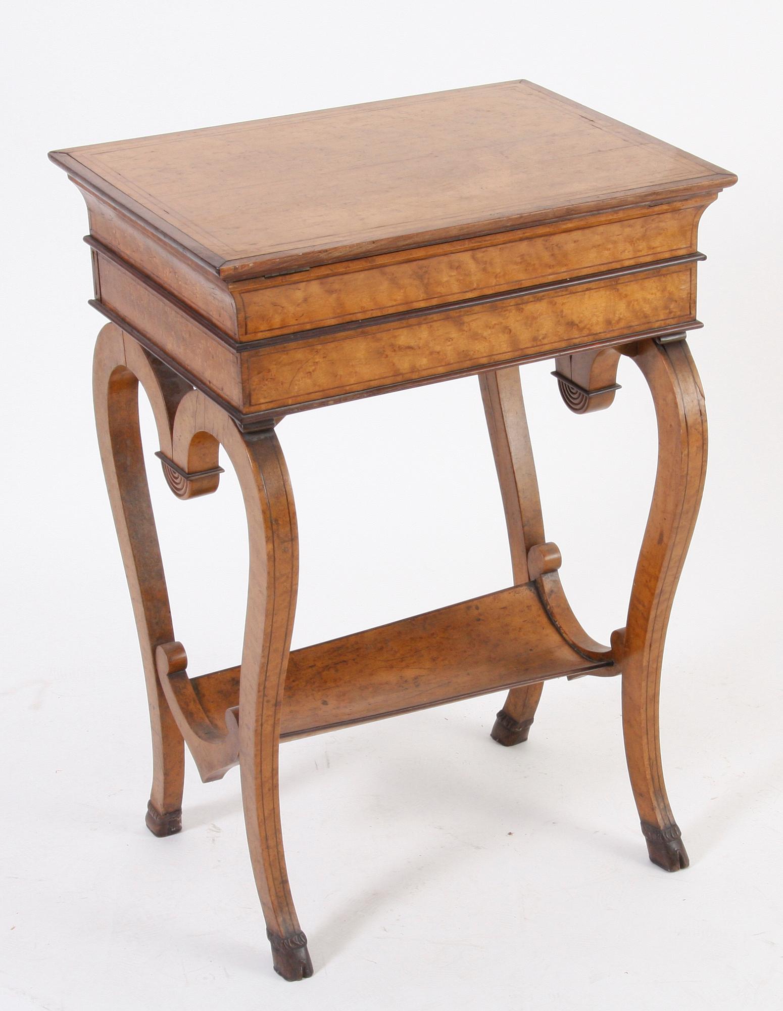 SYBORD, empirestil, 1800-tal. Bla. björk o mahogny.