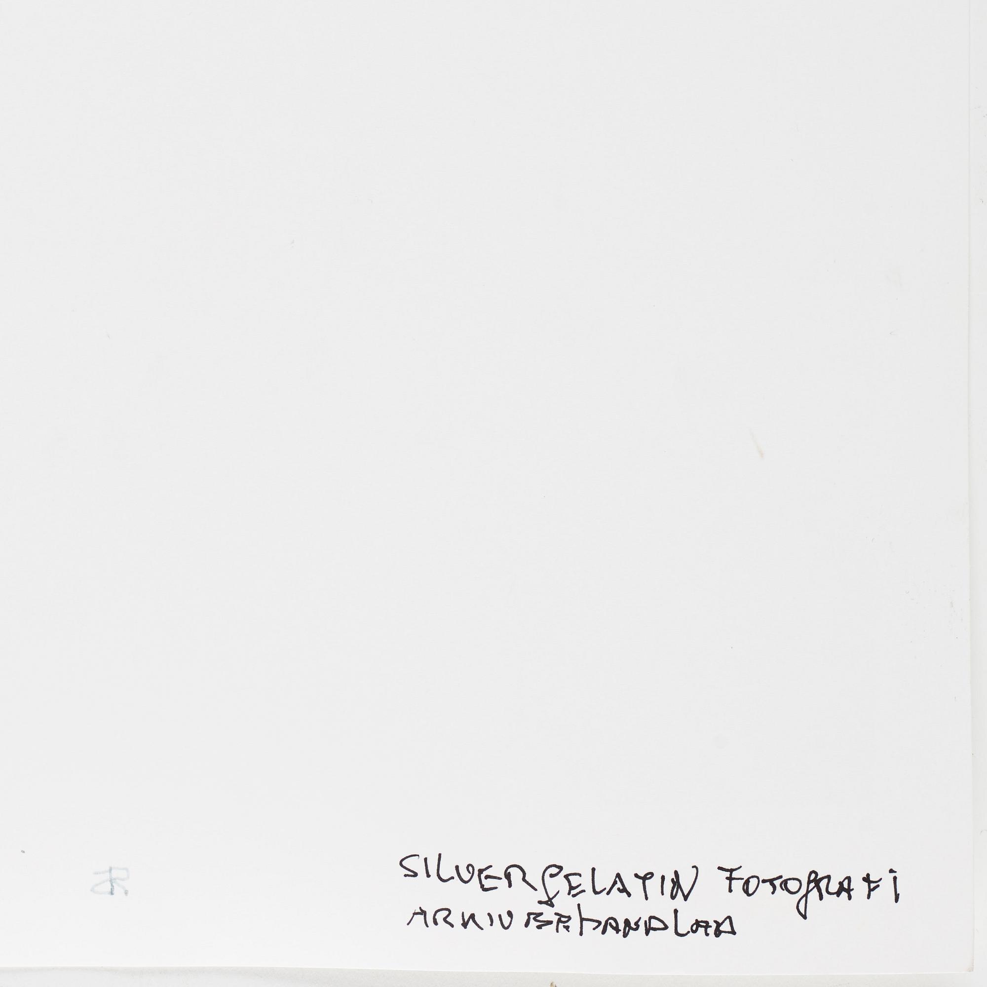 Peter de Ru, fotografi signerad a tergo.