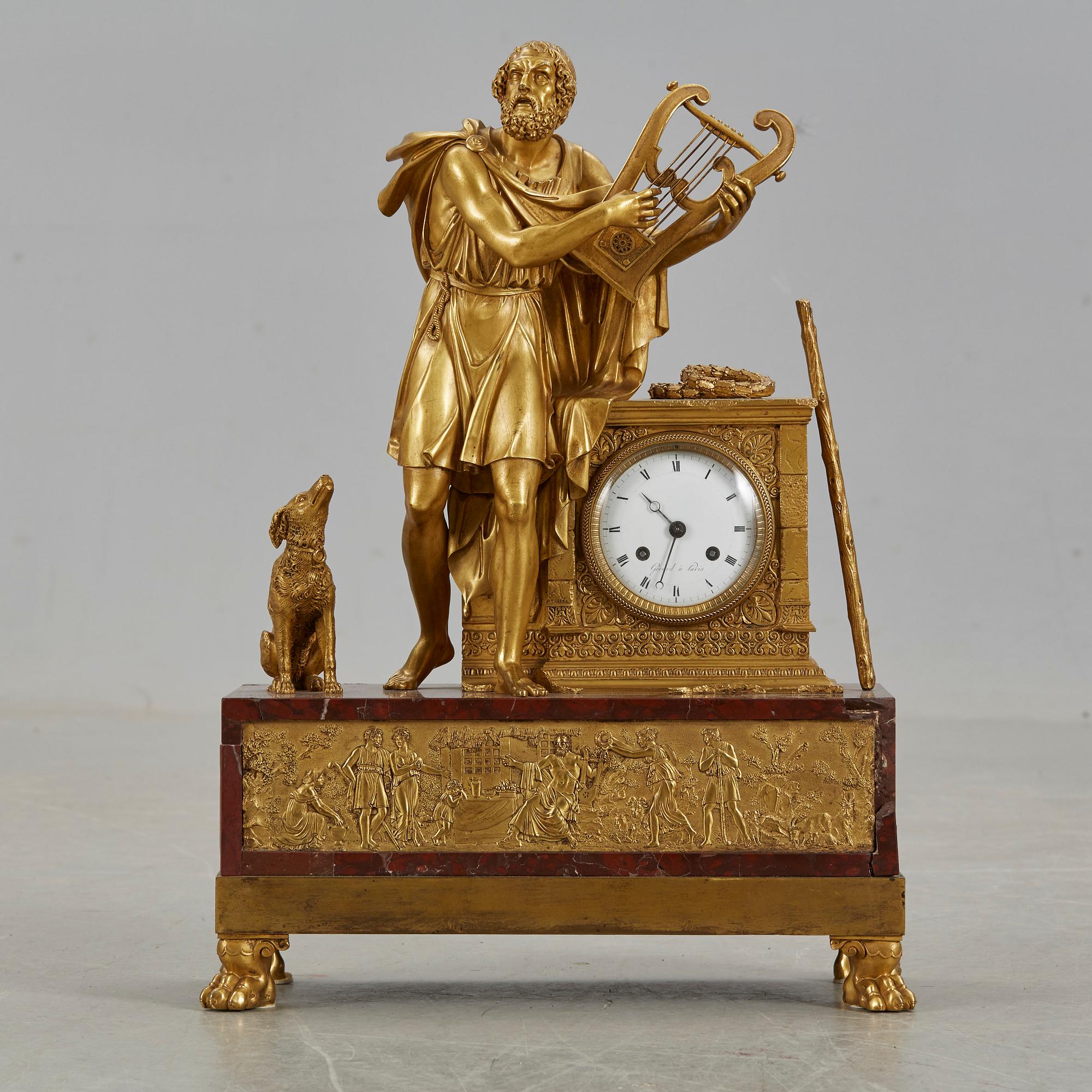 BORDSPENDYL, empire, Gerard A Paris. 1800-talets första del.