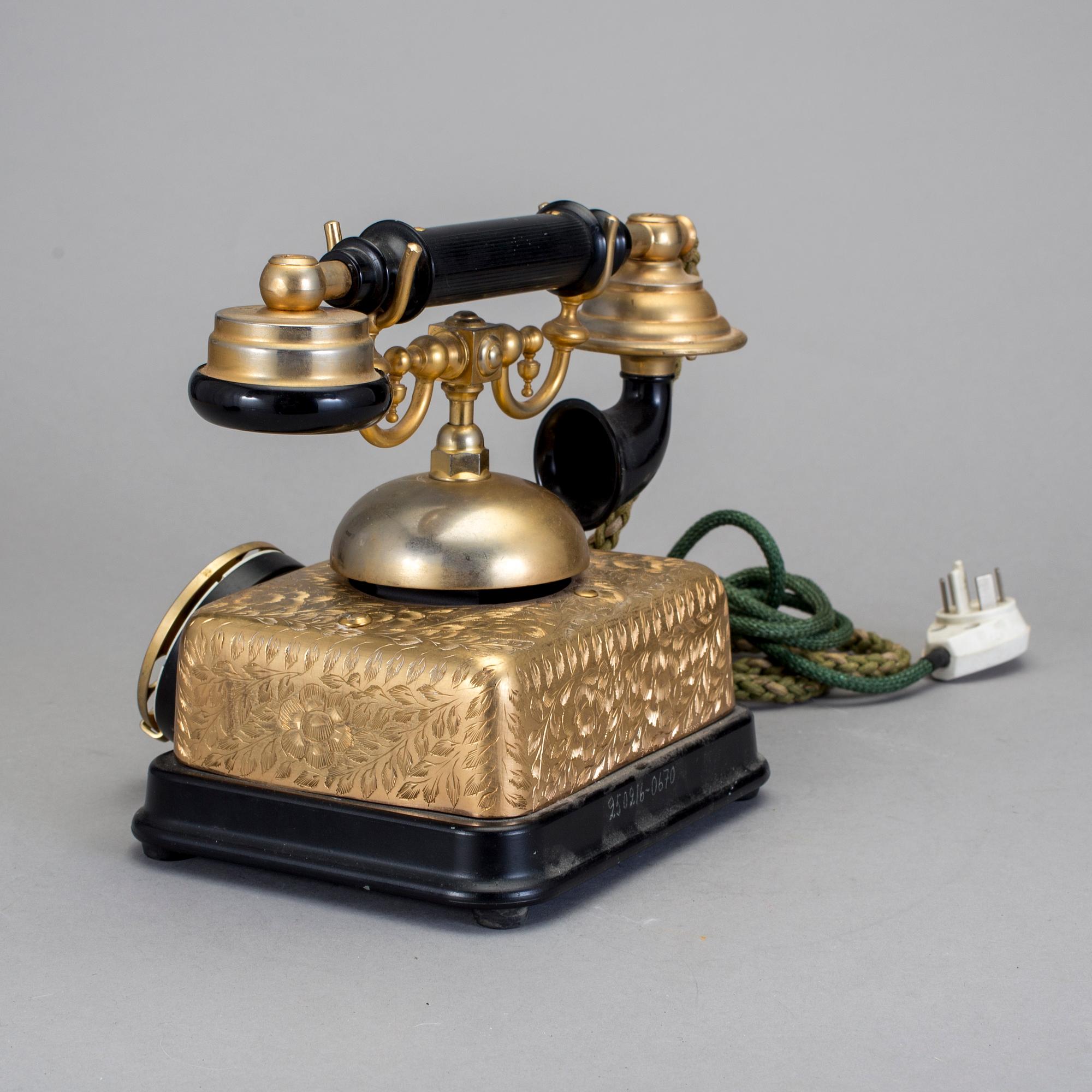 TELEFON, 1900-talets första hälft.