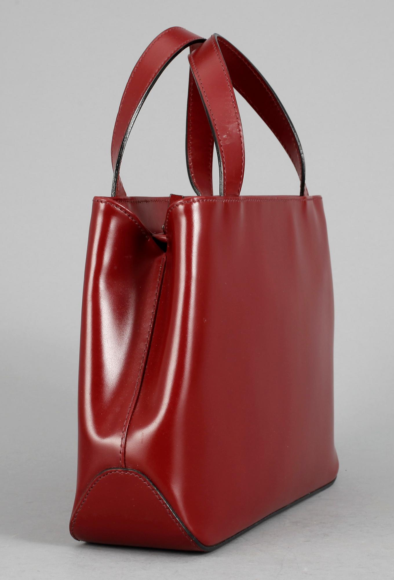 VÄSKA, Burberry.