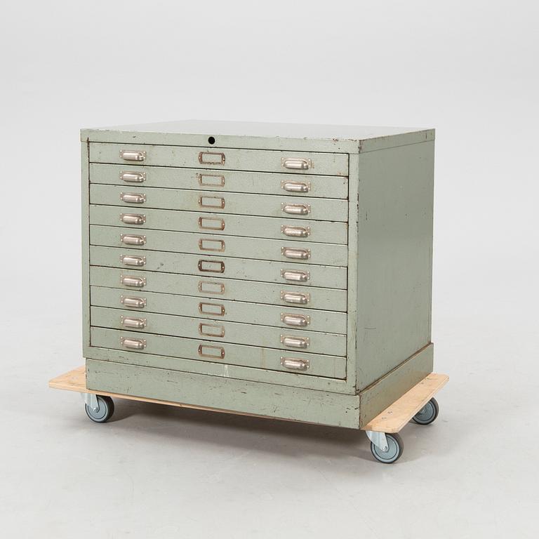 Arkivskåp 1900-talets första hälft/mitt.