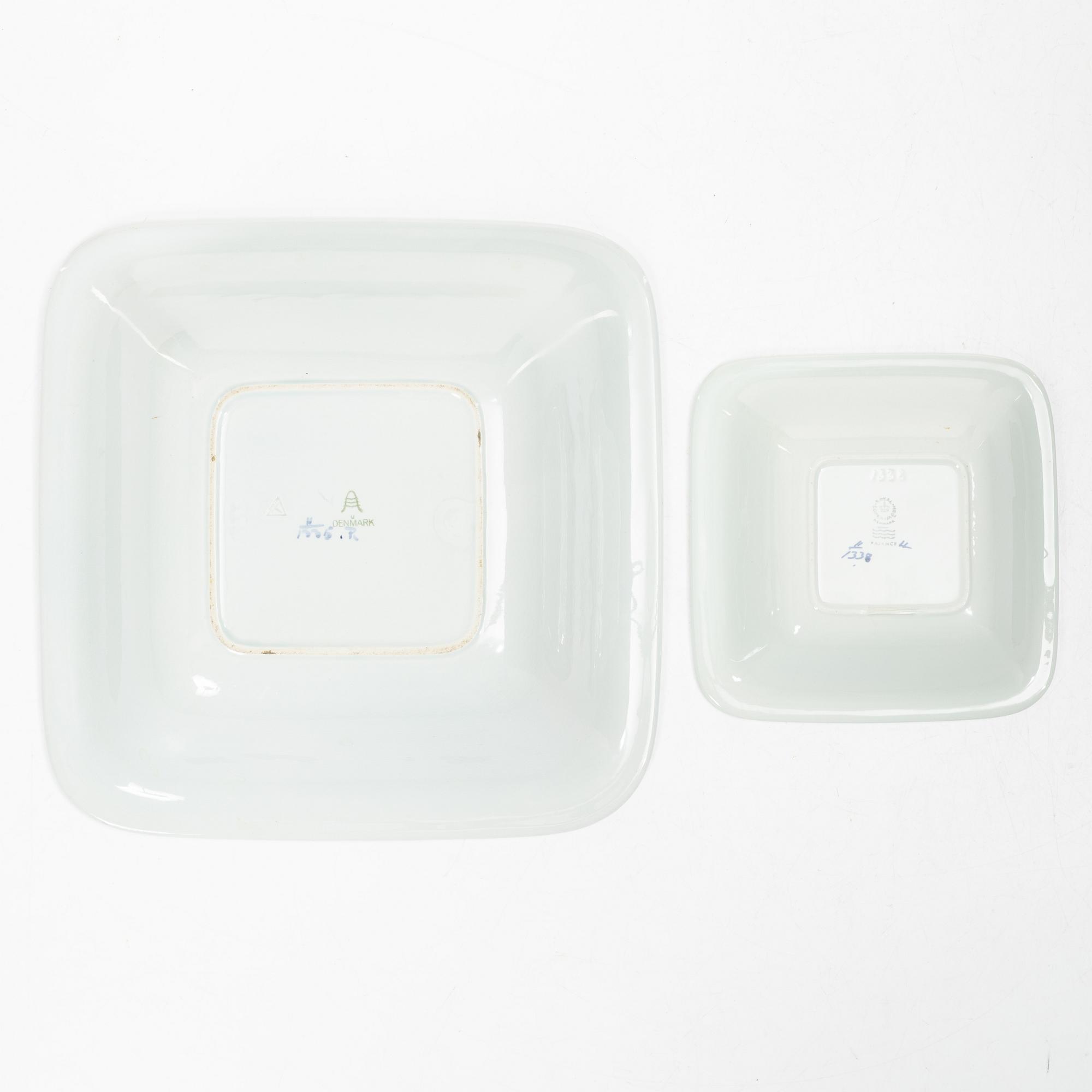 Royal Copenhagen, Dinner service, 94 pieces, earthenware, “Tranquebar”, Aluminia, Denmark.