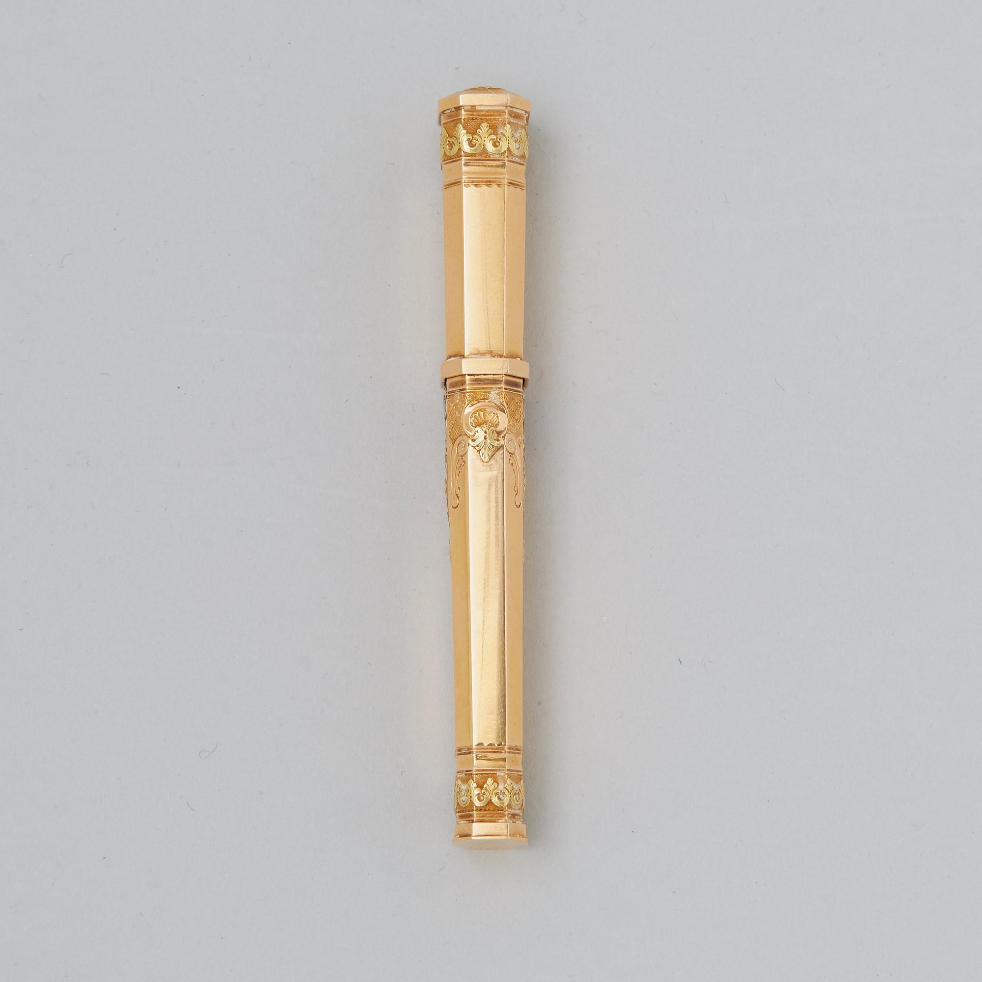 Nålhus, guld en trois couleurs, otydlig mästarstämpel, Stockholm 1787.