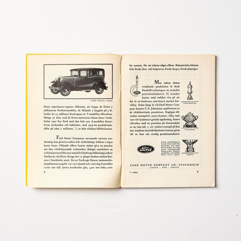 Stockholm Exhibition 1930, catalogue and brochures, three pieces, provenance Gunnar Asplund.