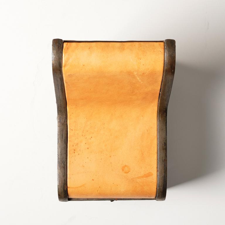 Ernst Billgren & Mats Theselius, a "Tronen" chair/sculpture, ed. 41/100, Källemo, Värnamo post 1991.