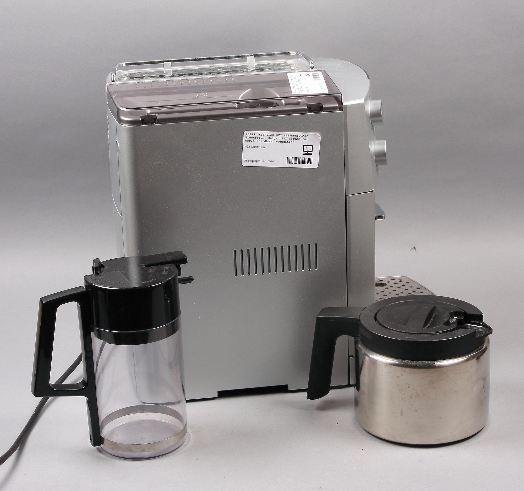 ESPRESSO OCH KAFFEBRYGGARE. Electrolux. Säljs till förmån för World Childhood Foundation.