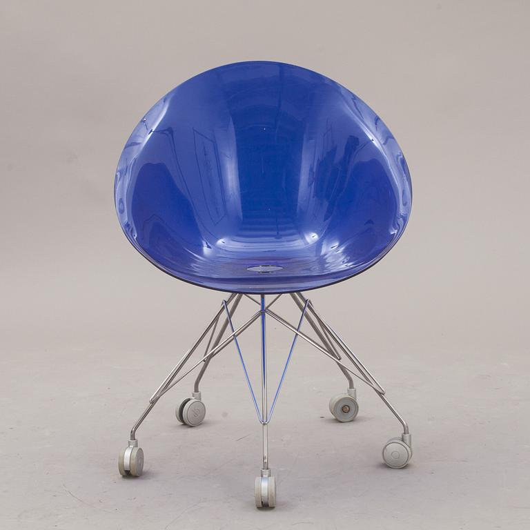 SKRIVBORDSSTOL, "Eros", Philippe Starck för Kartell, märkt.