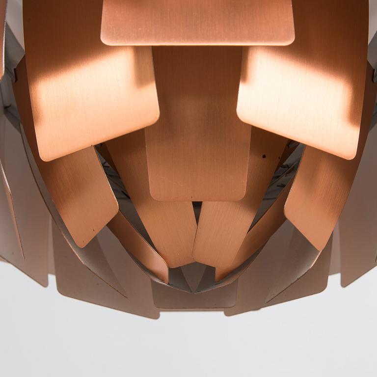 Poul Henningsen, ceiling lamp "PH-Kotte / PH Artichoke", Louis Poulsen, Denmark.