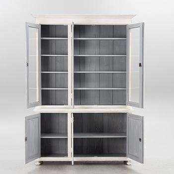 Bookcabinet, circa 1900.