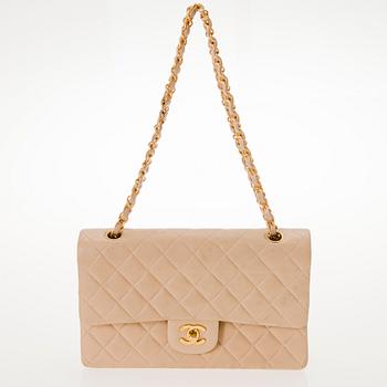 CHANEL, "Double Flap bag", LAUKKU.