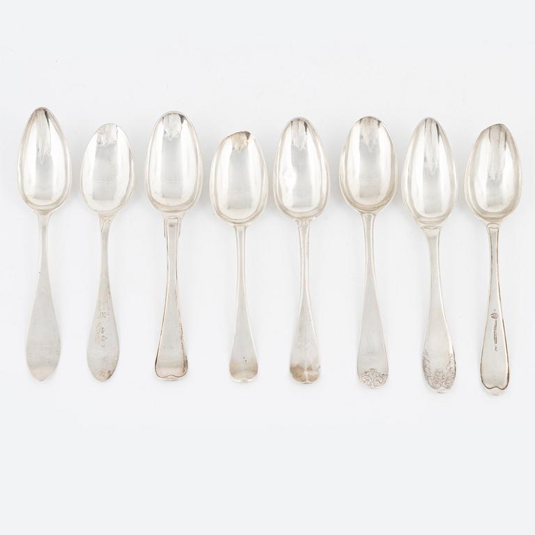 A set of  Silver Spoons, including Andreas Isberg, Skänninge 1814 (8 pieces).