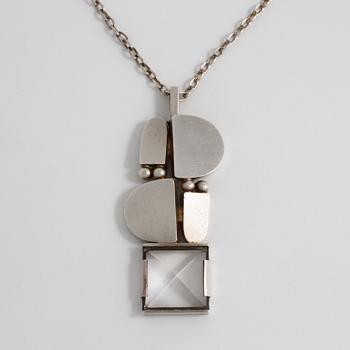 JORMA LAINE, a faceted rock crystal pendant, made in Åbo, 1973.