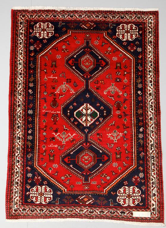 MATTA, Hamadan, 235 x 160 cm.