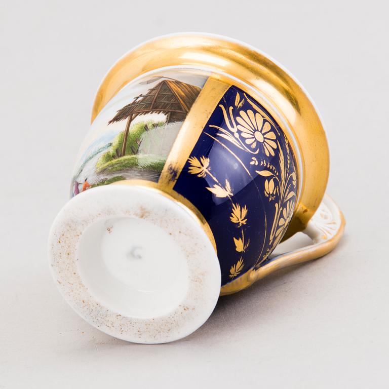 COFFEE CUP, porcelain, Gardner, Russia mid 19th century.