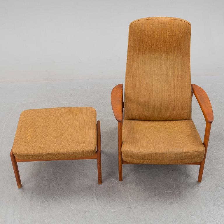 A 'Duxiesta' easy chair and foot stool by Folke Ohlsson for Dux, 1950s/1960s.