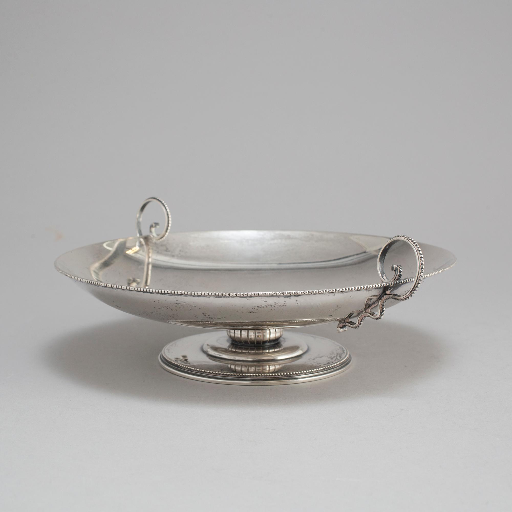 CG HALLBERG, a silver dish from Stockholm, 1933.