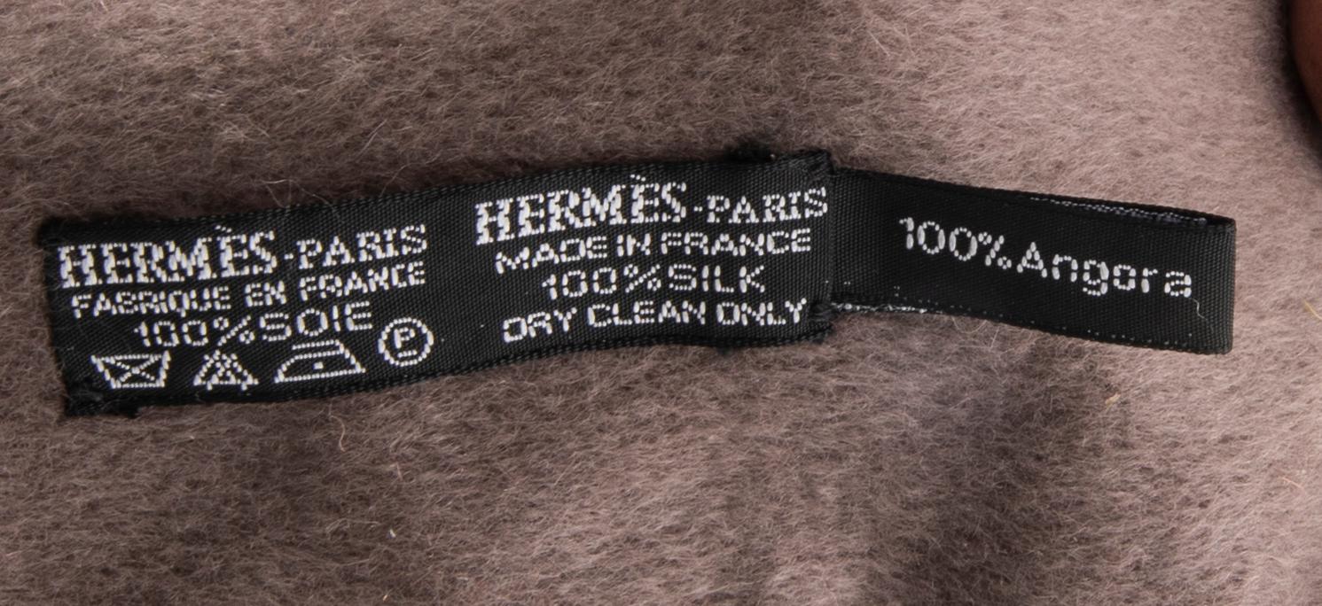 Hermès, shawl.