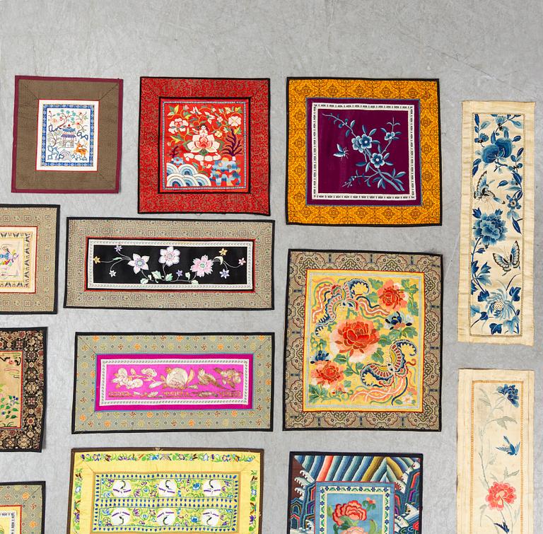 32 Chinese silk textiles, 20th century.