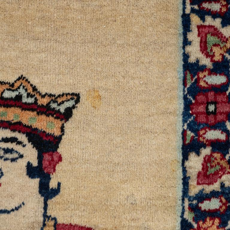 An antique Kerman Raver rug, ca 225 x 141 cm.