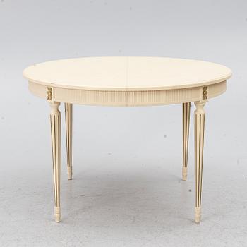 A dining group, 9 pieces, Gustavian style, second half of the 20th century.