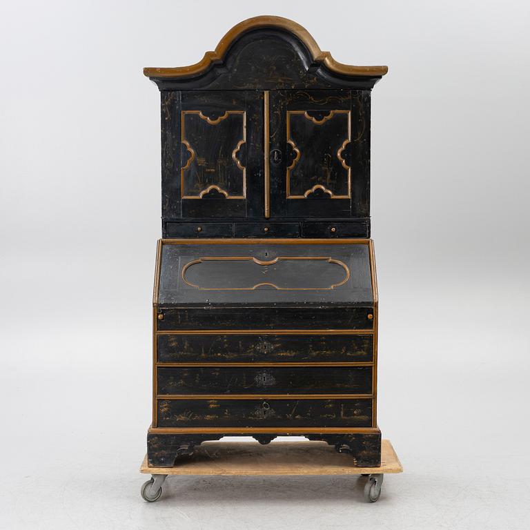 A writing cabinet, Norway, 18th/19th Century.