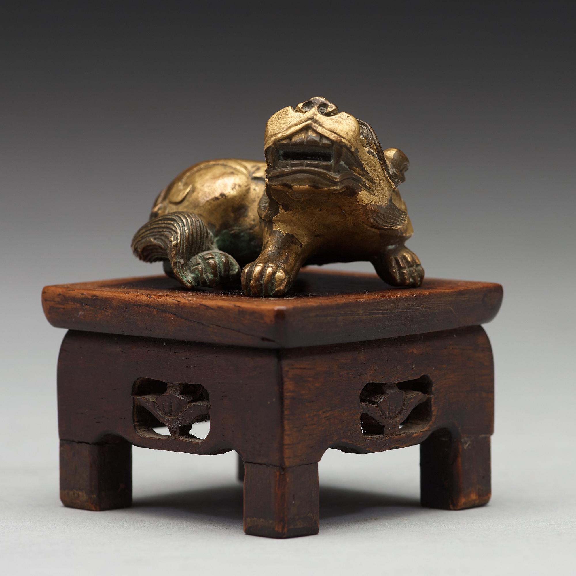 FIGURIN, brons. Qingdynastin (1644-1912).