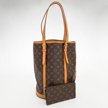 Louis Vuitton, "Bucket", väska med pochette.
