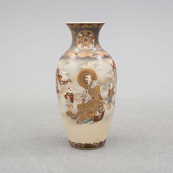 A large Japanese 19th century satsuma vase.