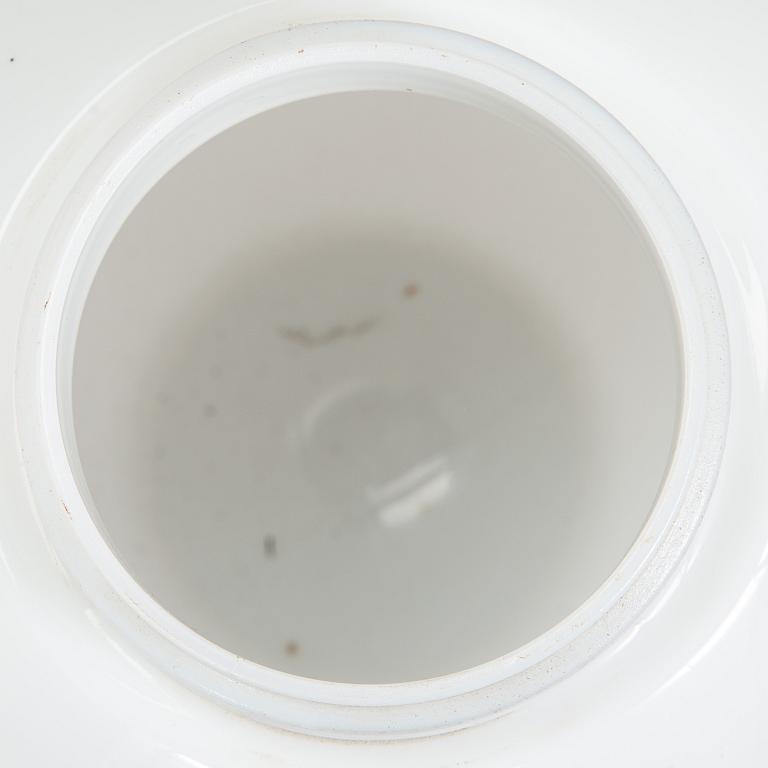 Paavo Tynell, seinä- / ulkovalaisinpari, malli 7308, Taito / Idman, 1930-luku.