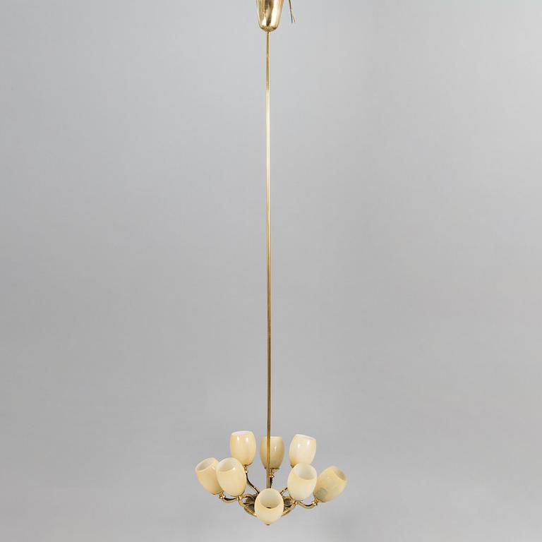 Paavo Tynell, a mid-20th century chandelier for Idman.