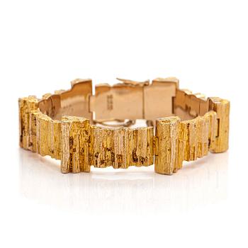 Björn Weckström, a 14K gold bracelet 'Mystica'. Lapponia 1981.