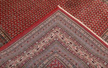 Carpet, Saruk Mir, 320 x 217 cm.
