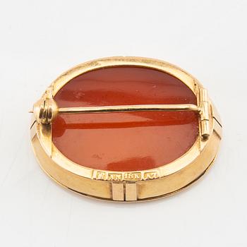 Anders Nilsson, Brooch 18K gold and carnelian, Lund 1903.