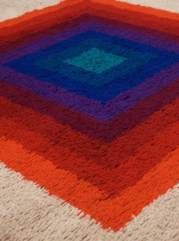 Verner Panton, RUG. "Square, Multi colour". Machine made pile. 196 x 134,5 cm. Designed by Verner Panton.