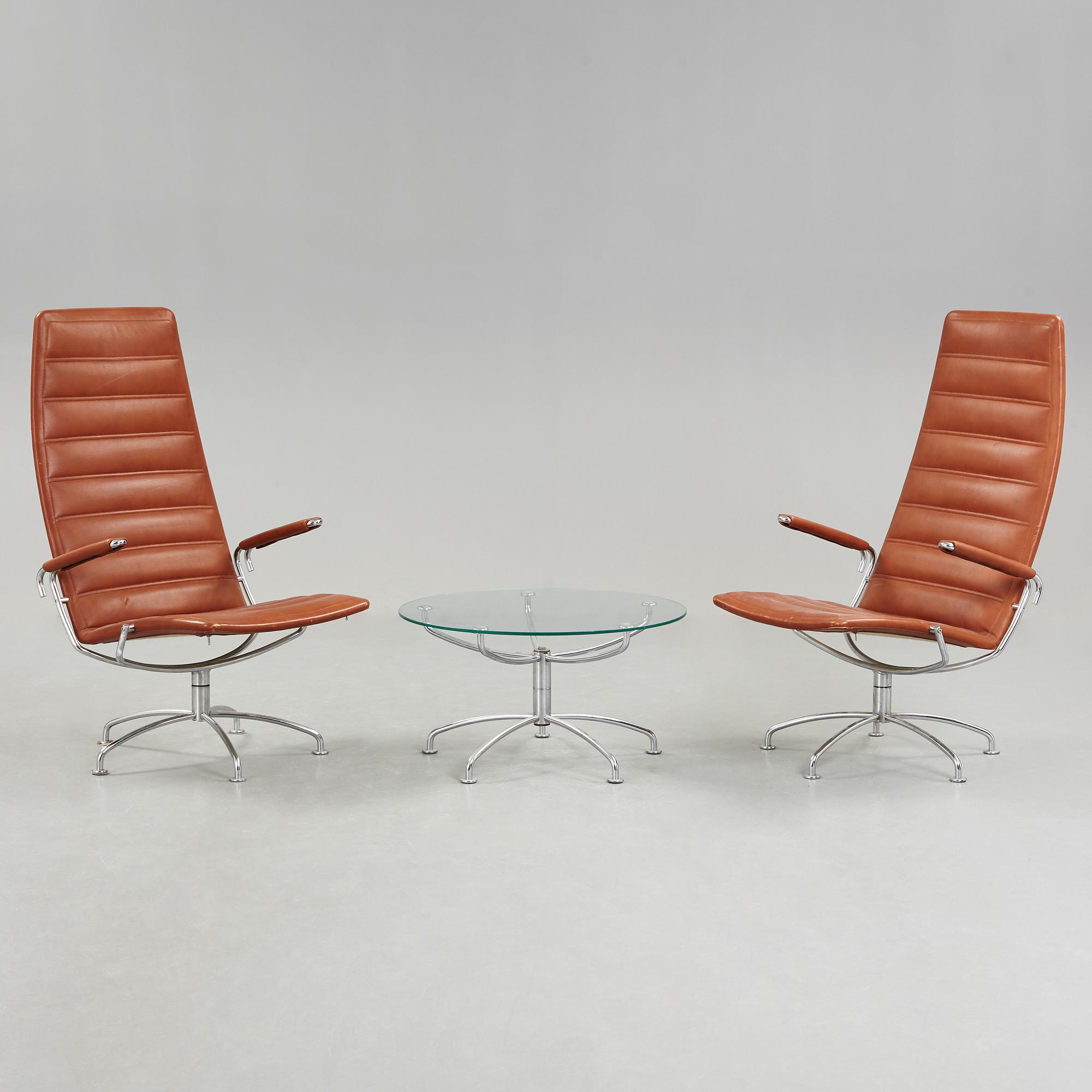 JENS AMUNDSEN, ett par fåtöljer och bord, "SAS Chair Series",  Fritz Hansen, Danmark 1979.