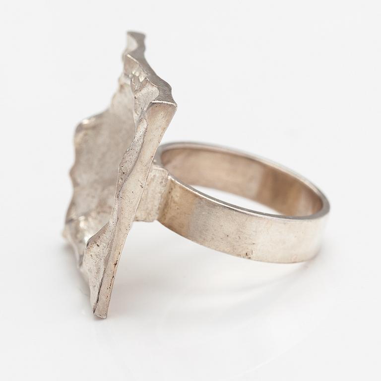 A sterling silver ring. Sirokoru, Turku 1972.